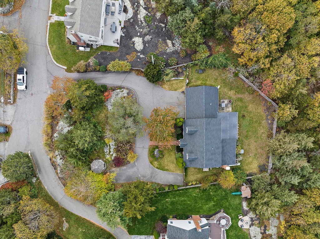 20 Spring Valley Road Hull, MA 02045 - Photo 24 of 30 an aerial view of a house with a garden