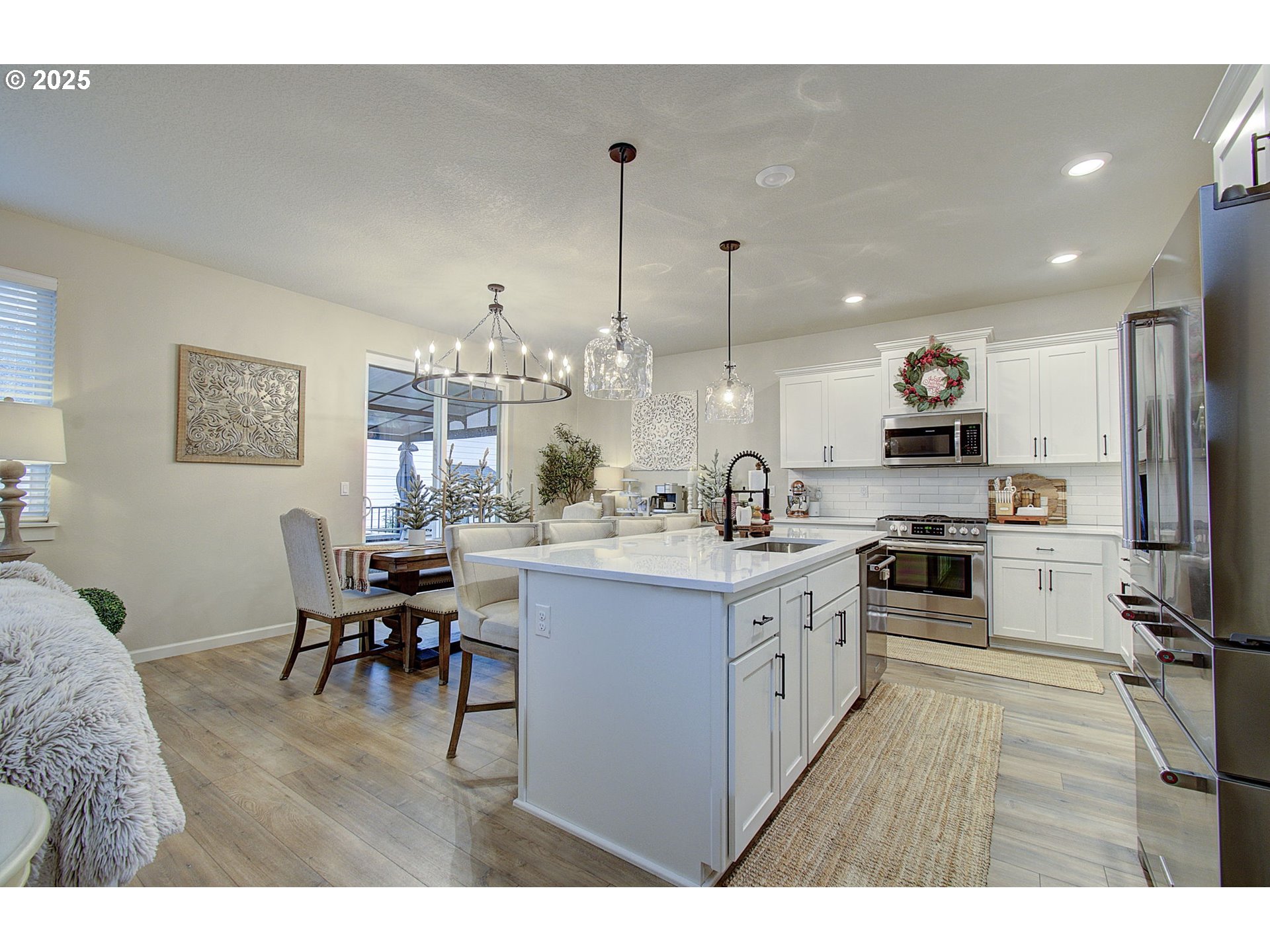 3947 Southwest Brixton Avenue Gresham, OR 97080 - Photo 10 of 41 a open kitchen with cabinets a sink and appliances