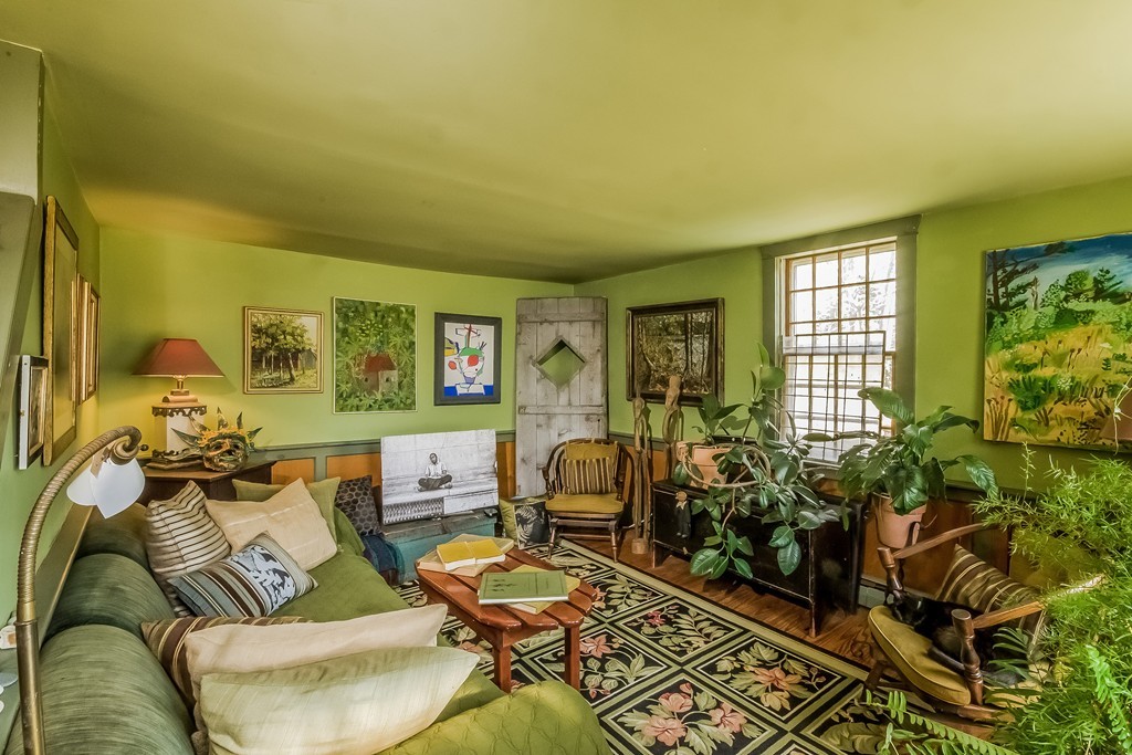 317 Converse Road Marion, MA 02738 - Photo 5 of 28 Gallery Image 5