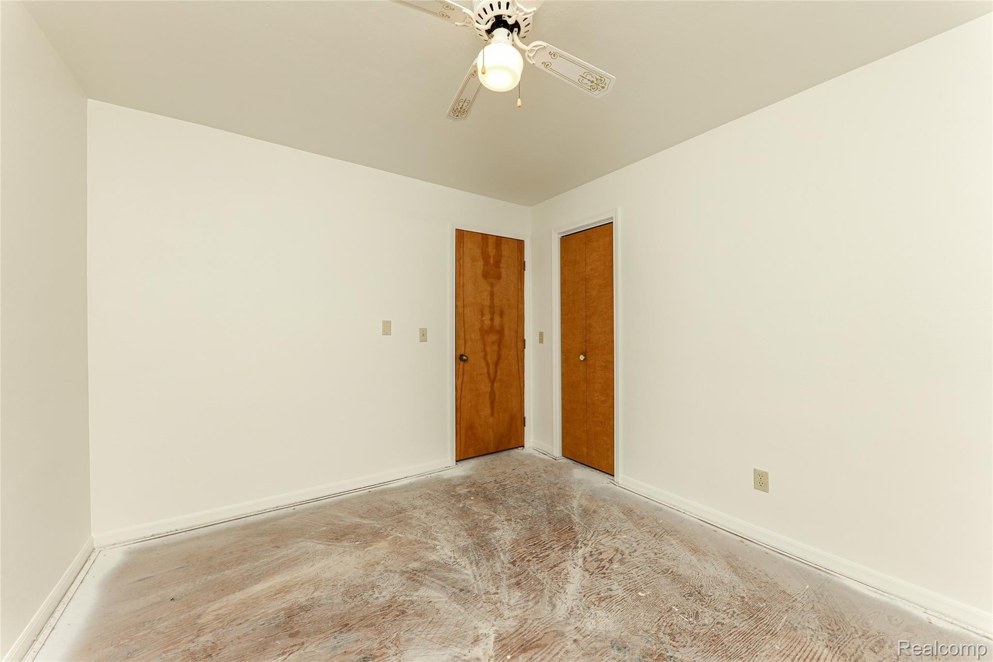 8200 Grossman Road Manchester, MI 48158 - Photo 13 of 26 Bedroom#1-2.jpg