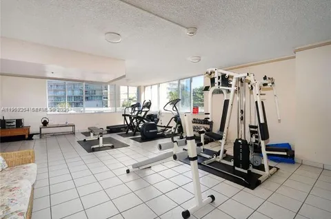 $520,000 | 145 Southeast 25th Road, Unit 602, Miami, FL 33129