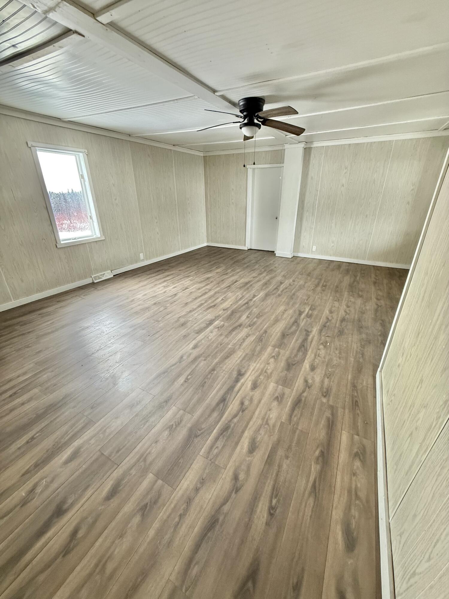 314 Flat Mountain Road St. Agatha, ME 04772 - Photo 21 of 62 Living Room