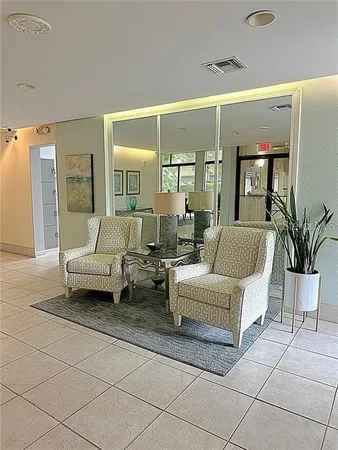 $2,000 | 660 Island Way, Unit 607, Clearwater, FL 33767