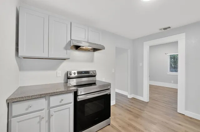 $385,000 | 3124 San Jose Way, Sacramento, CA 95817