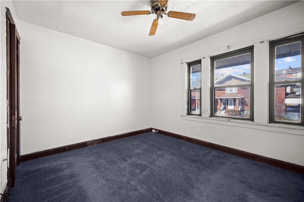 534 Howard Street East Pittsburgh, PA 15112 - Photo 10 of 12