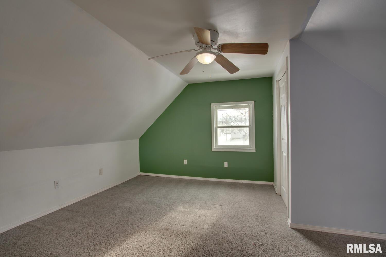 1415 Elm Street Quincy, IL 62301 - Photo 7 of 8 Gallery Image 7