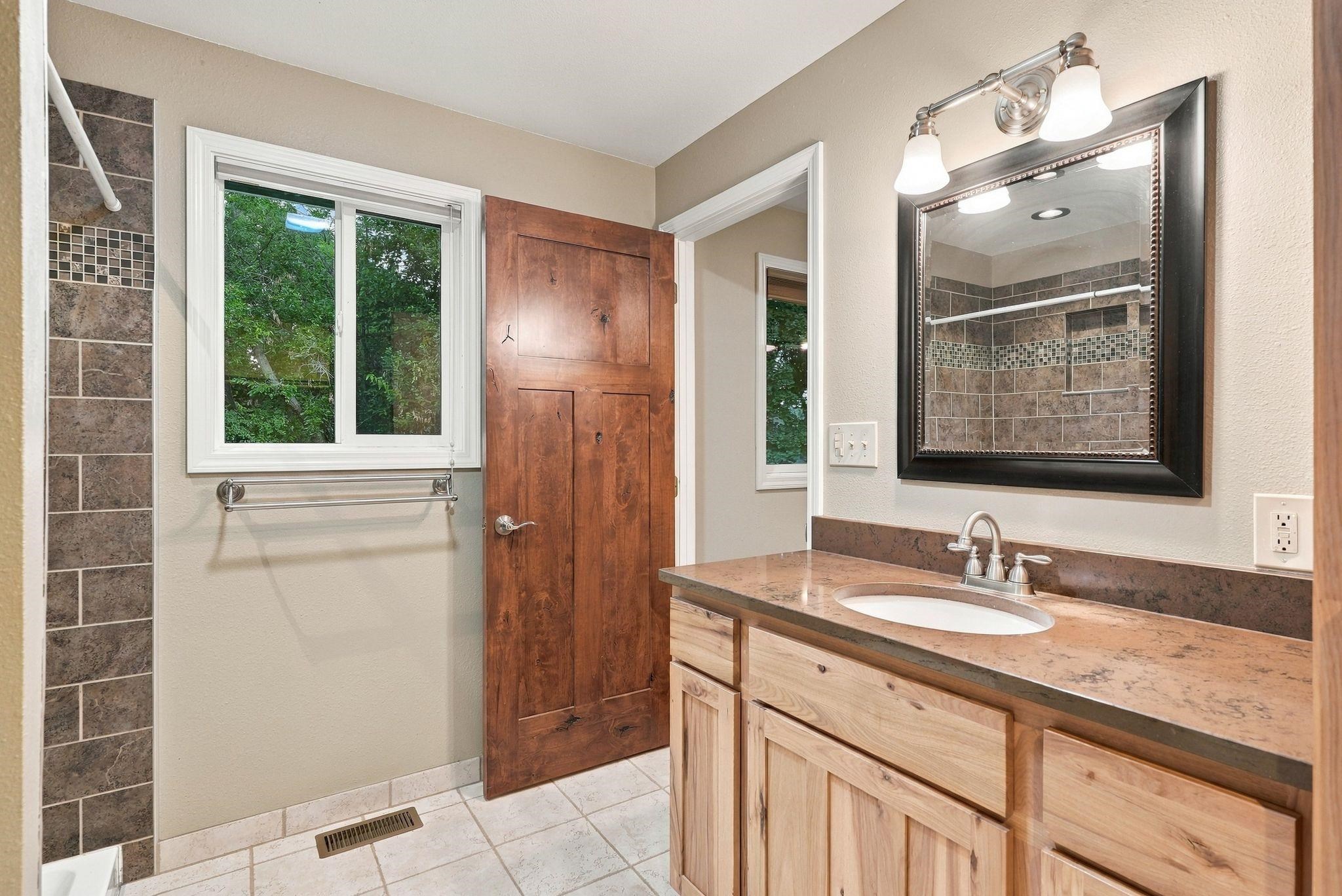 307 West Graves Road Spokane, WA 99218 - Photo 24 of 50 Gallery Image 24
