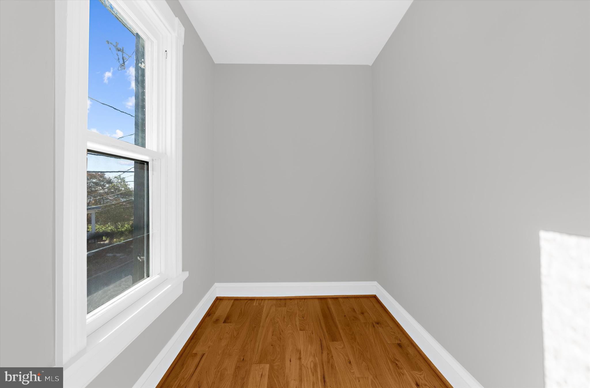 105 High Street Chestertown, MD 21620 - Photo 18 of 51 Oversized California closet