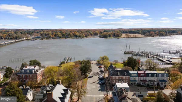 $1,395,500 | 105 High Street, Chestertown, MD 21620
