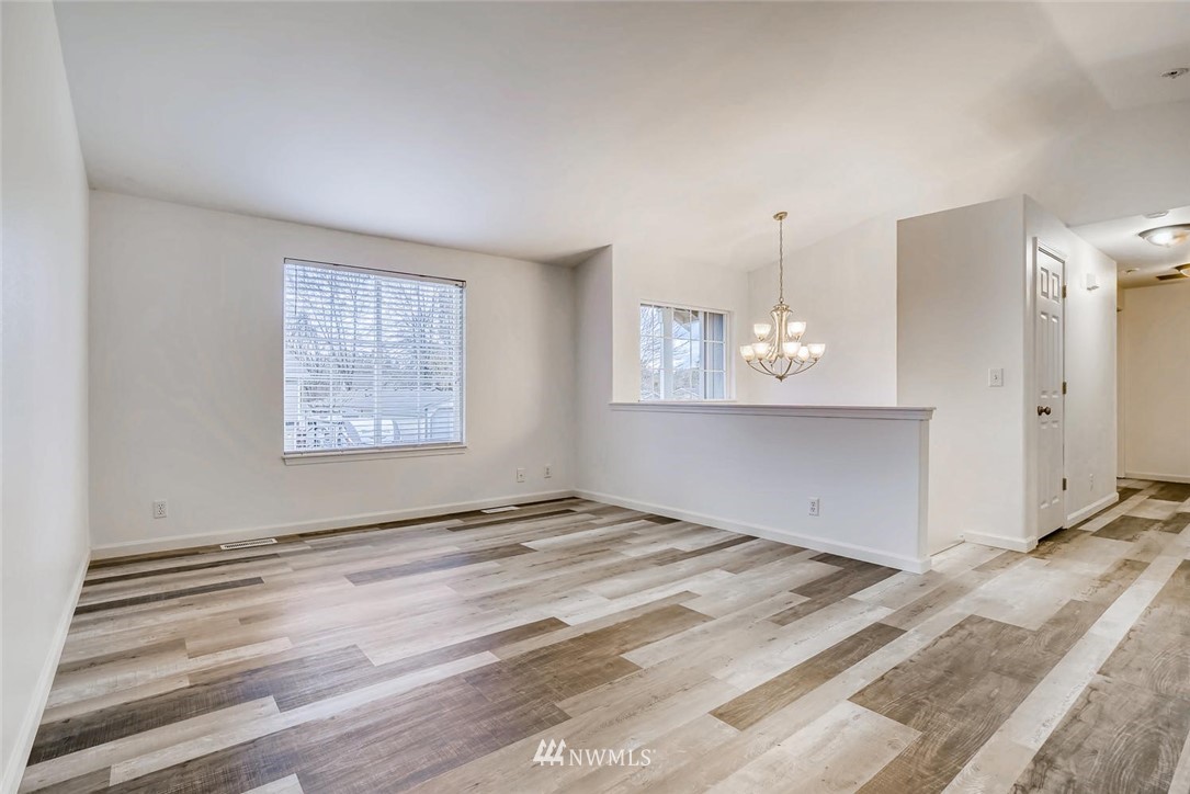 498 9th Street Sultan, WA 98294 - Photo 4 of 25 Gallery Image 4