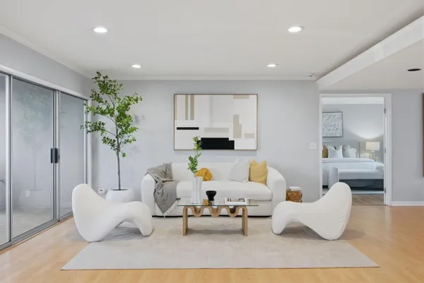 $1,098,888 | 111 Wellesley Crescent, Unit 2N, Redwood City, CA 94062