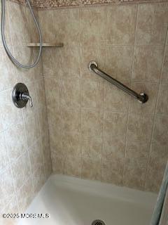 26 Pinckney Road, Unit C Red Bank, NJ 07701 - Photo 17 of 34 IMG_8758