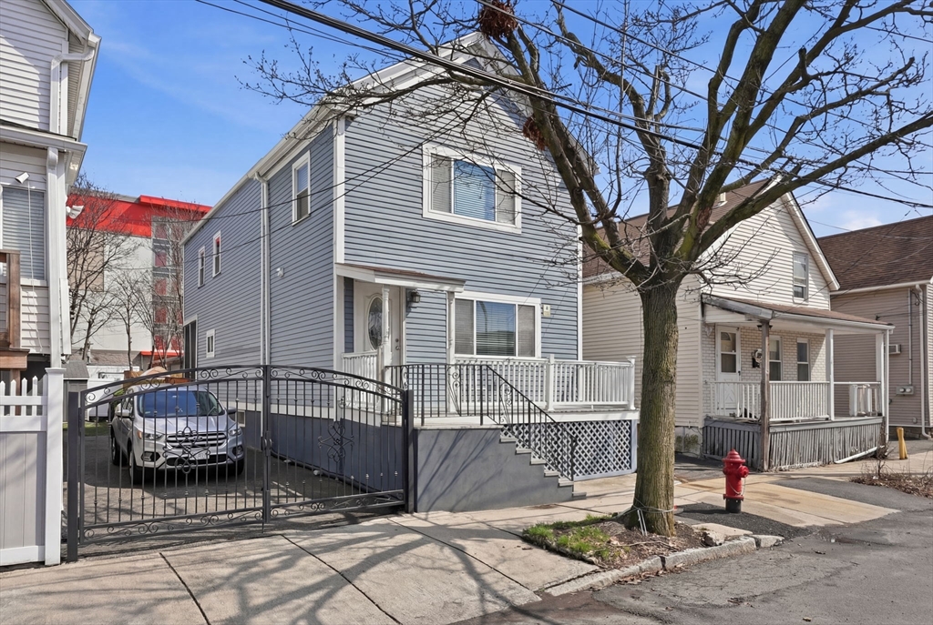 18 Winter Street Everett, MA 02149 - Photo 3 of 41