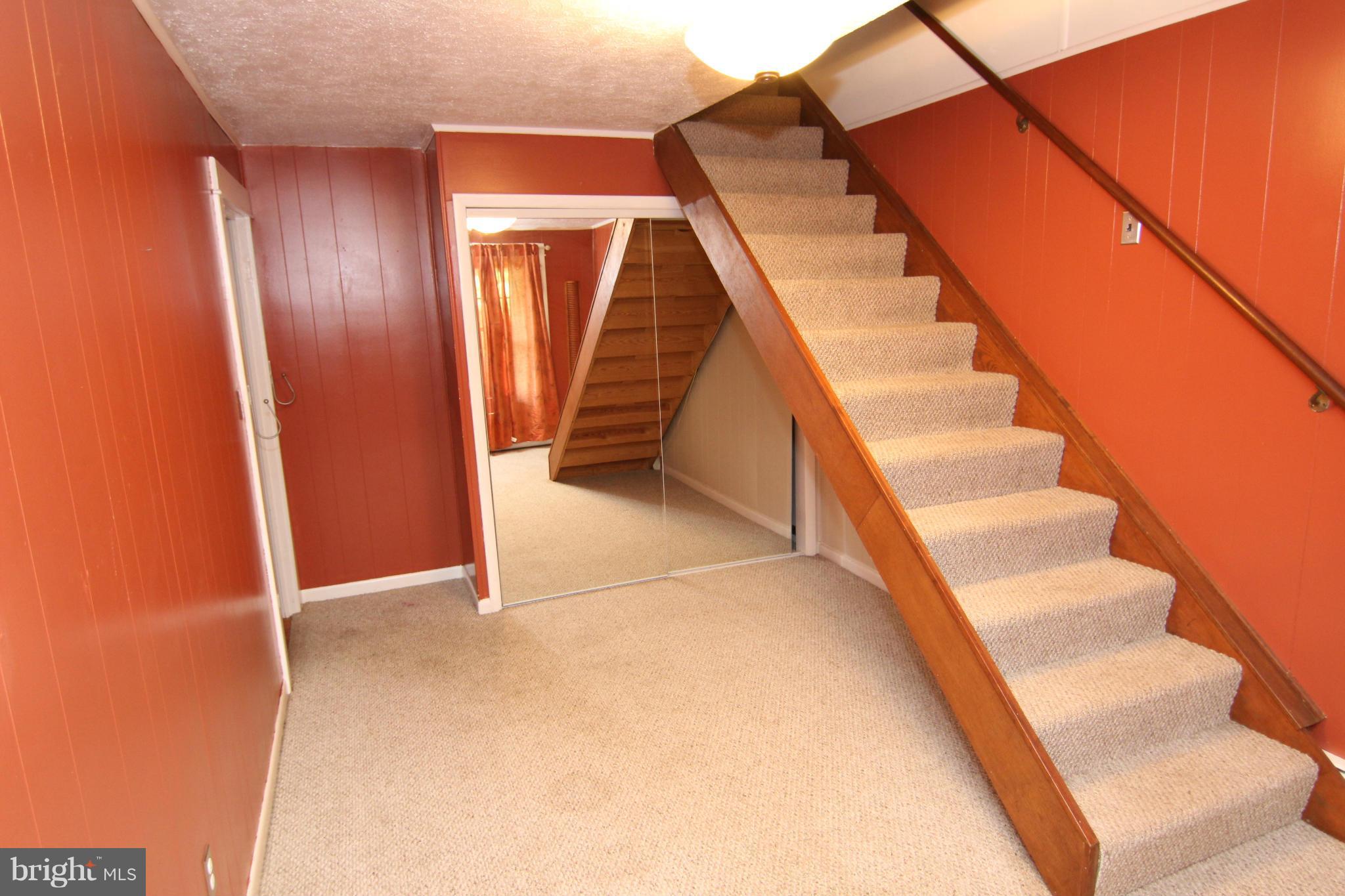 226 Magothy Road Pasadena, MD 21122 - Photo 8 of 30 Family Room