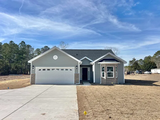 $305,000 | 1035 North Flag Patch Road, Loris, SC 29569