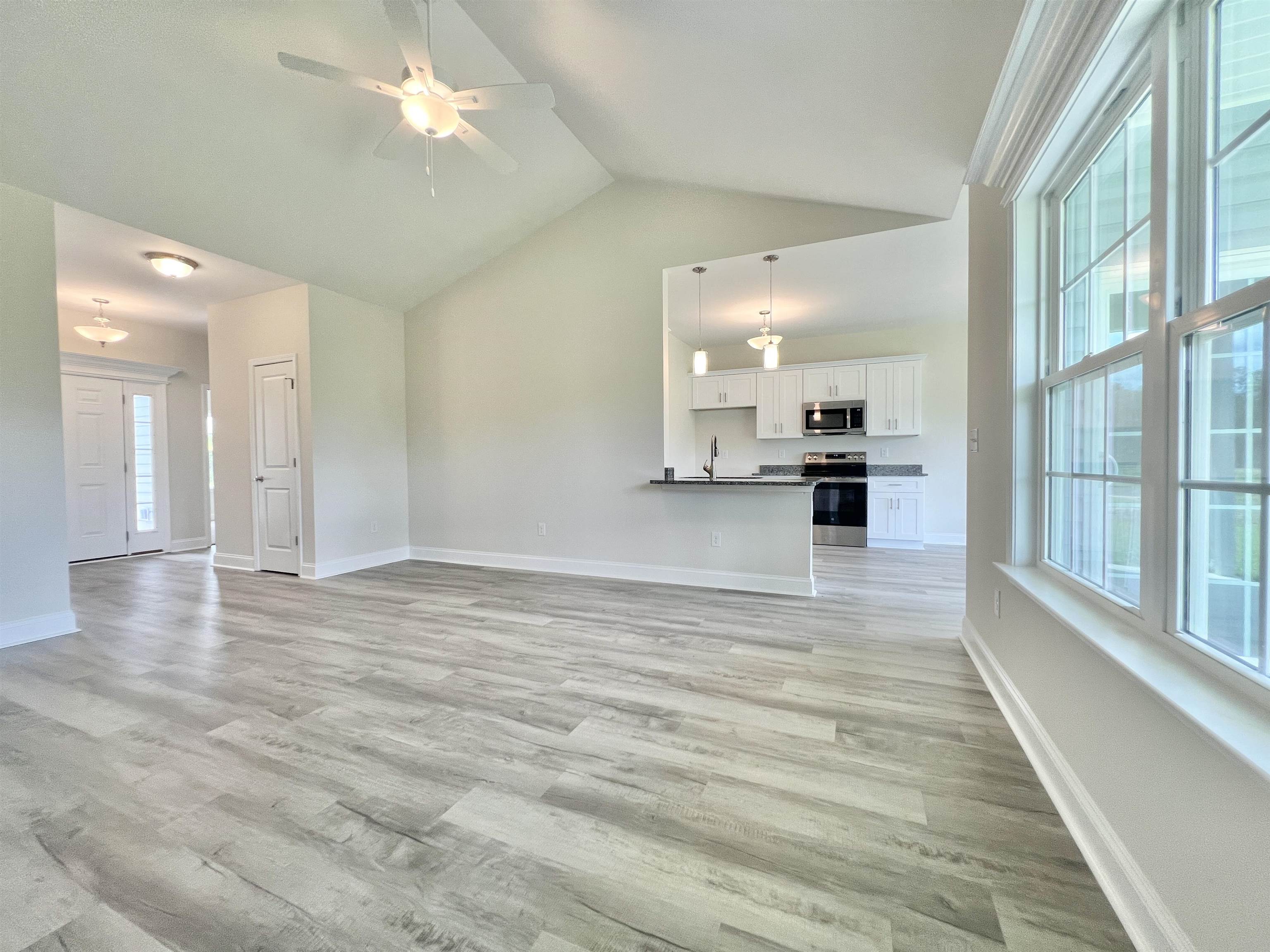 1035 North Flag Patch Road Loris, SC 29569 - Photo 5 of 18