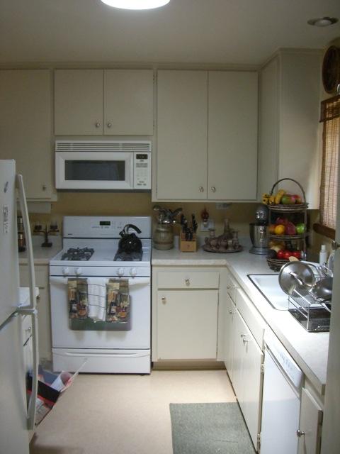 1417 Manitou Road Santa Barbara, CA 93105 - Photo 8 of 20 Kitchen