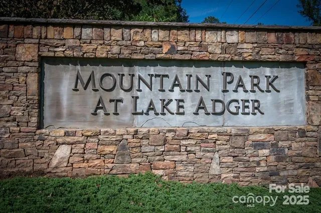 a view of a outdoor space