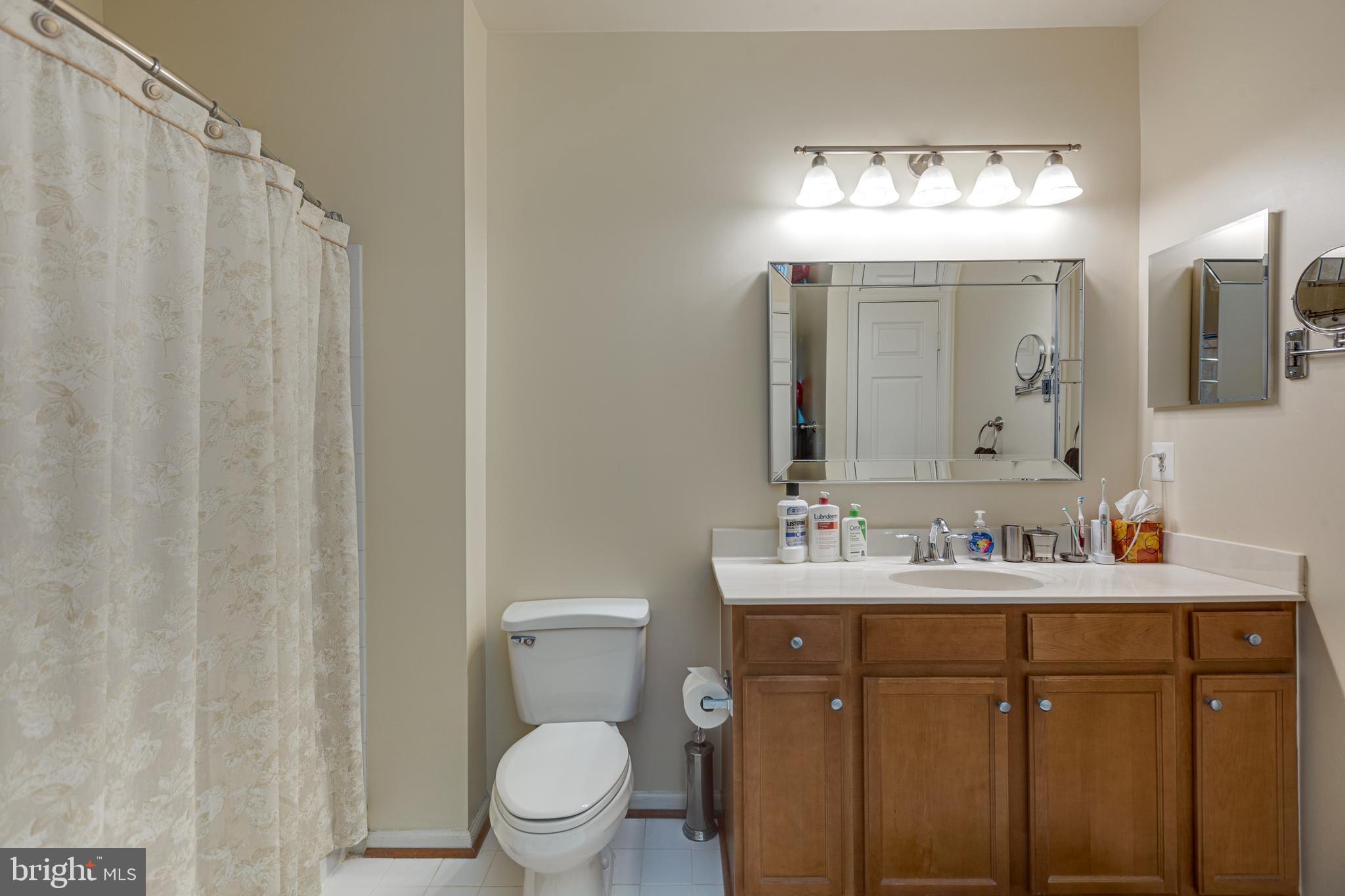 1511 North Point Drive, Unit 303 Reston, VA 20194 - Photo 19 of 29 Primary bath is very large