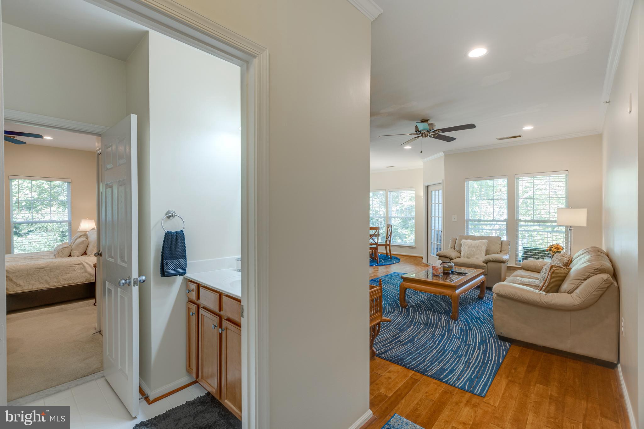 1511 North Point Drive, Unit 303 Reston, VA 20194 - Photo 20 of 29 2ndary bath for bedroom #2 serves as a powder room