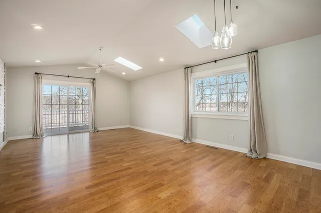 $2,000 | 4128 West Centre Avenue, Unit 307, Portage, MI 49024