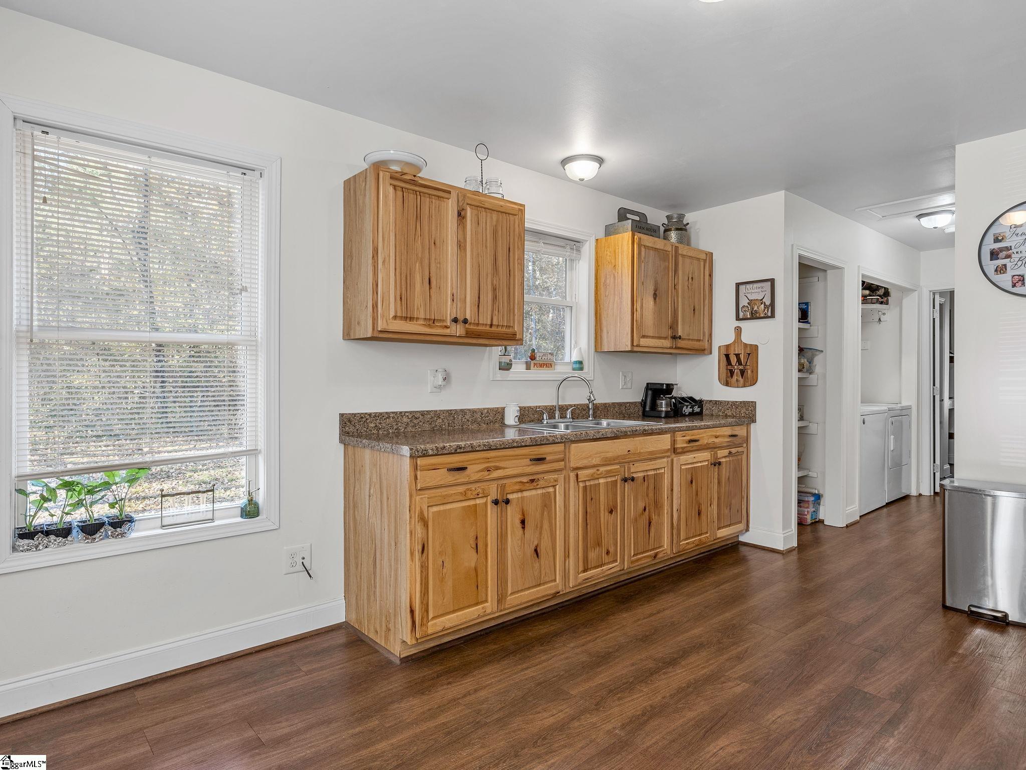 131 McGinnis Road Chesnee, SC 29323 - Photo 8 of 30