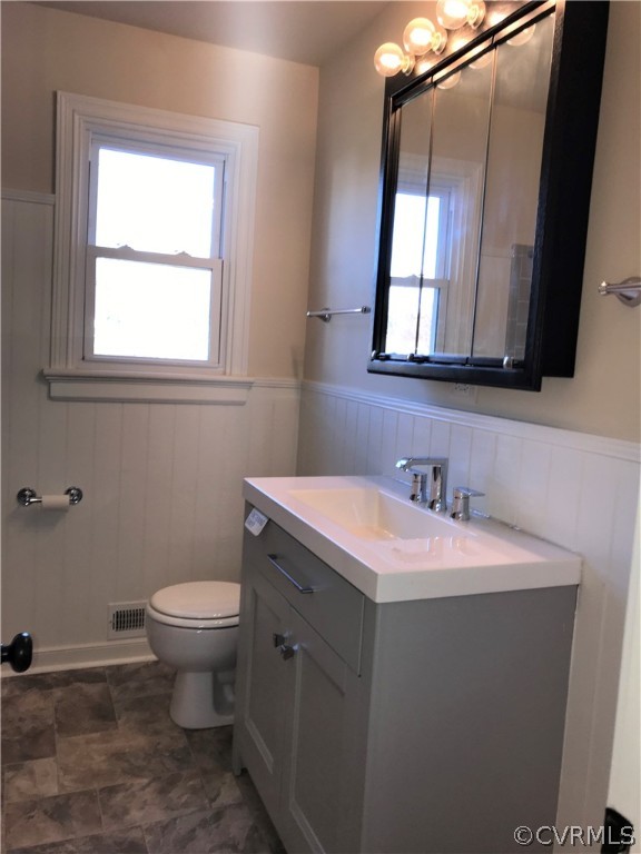 2700 Elora Road Richmond, VA 23223 - Photo 12 of 22 Gallery Image 12