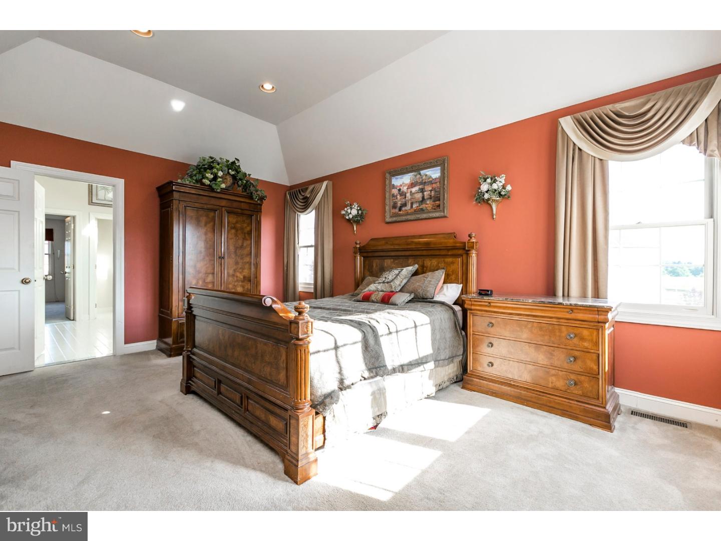 8 Regency Court Exton, PA 19341 - Photo 18 of 25 Master Bedroom