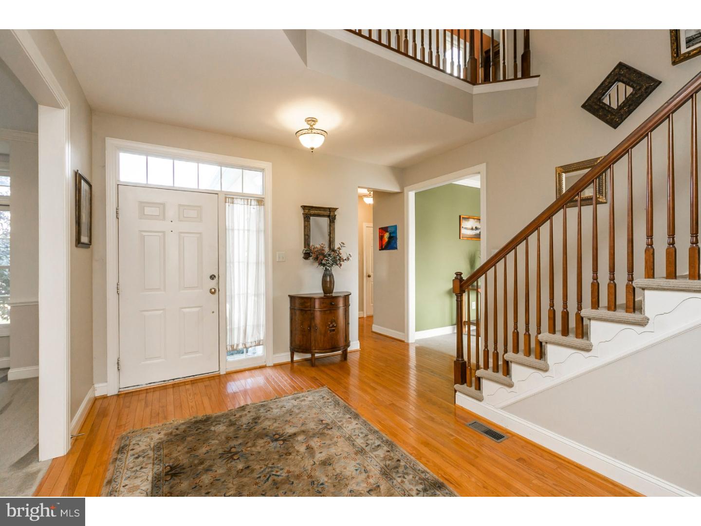 8 Regency Court Exton, PA 19341 - Photo 7 of 25 Foyer
