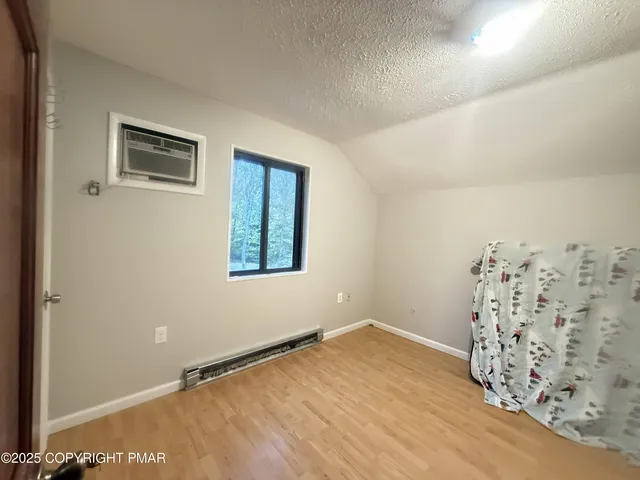 a view of a livingroom with window