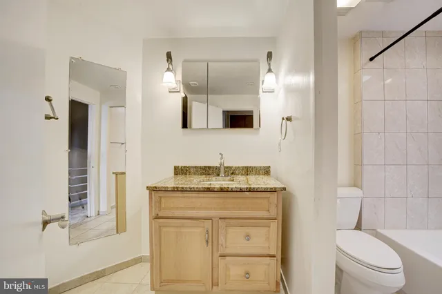 $3,800 | 1005 S Street Northwest, Unit 1, Washington, DC 20001