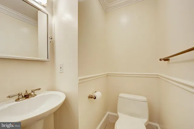 $3,800 | 1005 S Street Northwest, Unit 1, Washington, DC 20001