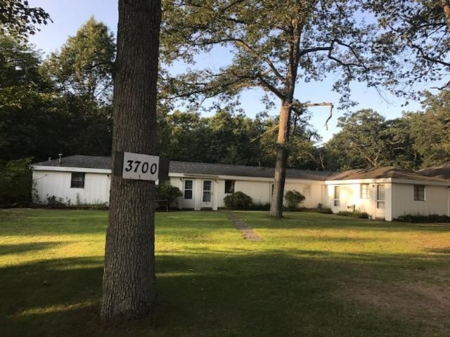 3700-3696 West Giles Road Muskegon, MI 49445 - Photo 1 of 48 IMG_3956