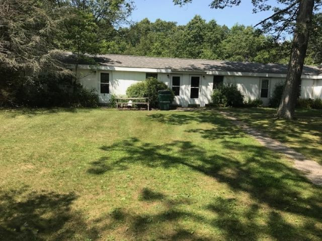 3700-3696 West Giles Road Muskegon, MI 49445 - Photo 2 of 48 IMG_2423