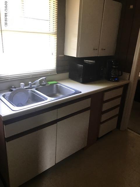 3700-3696 West Giles Road Muskegon, MI 49445 - Photo 25 of 48 IMG_2417