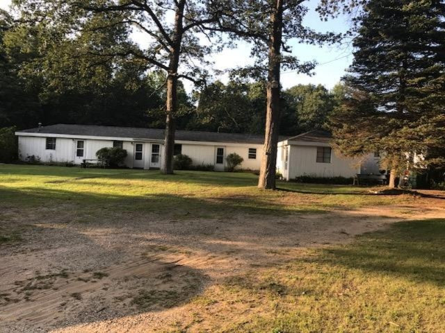 3700-3696 West Giles Road Muskegon, MI 49445 - Photo 5 of 48 IMG_3952