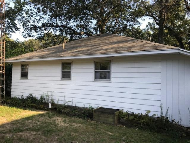 3700-3696 West Giles Road Muskegon, MI 49445 - Photo 8 of 48 IMG_3945