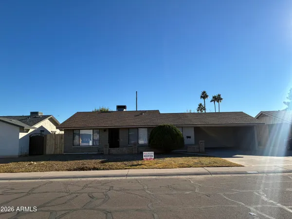 $1,650 | 8819 West Roma Avenue, Phoenix, AZ 85037
