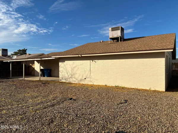 $1,650 | 8819 West Roma Avenue, Phoenix, AZ 85037