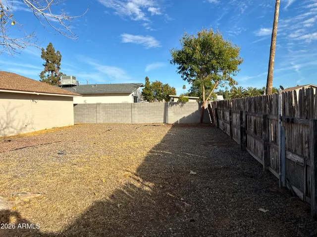 $1,795 | 8819 West Roma Avenue, Phoenix, AZ 85037