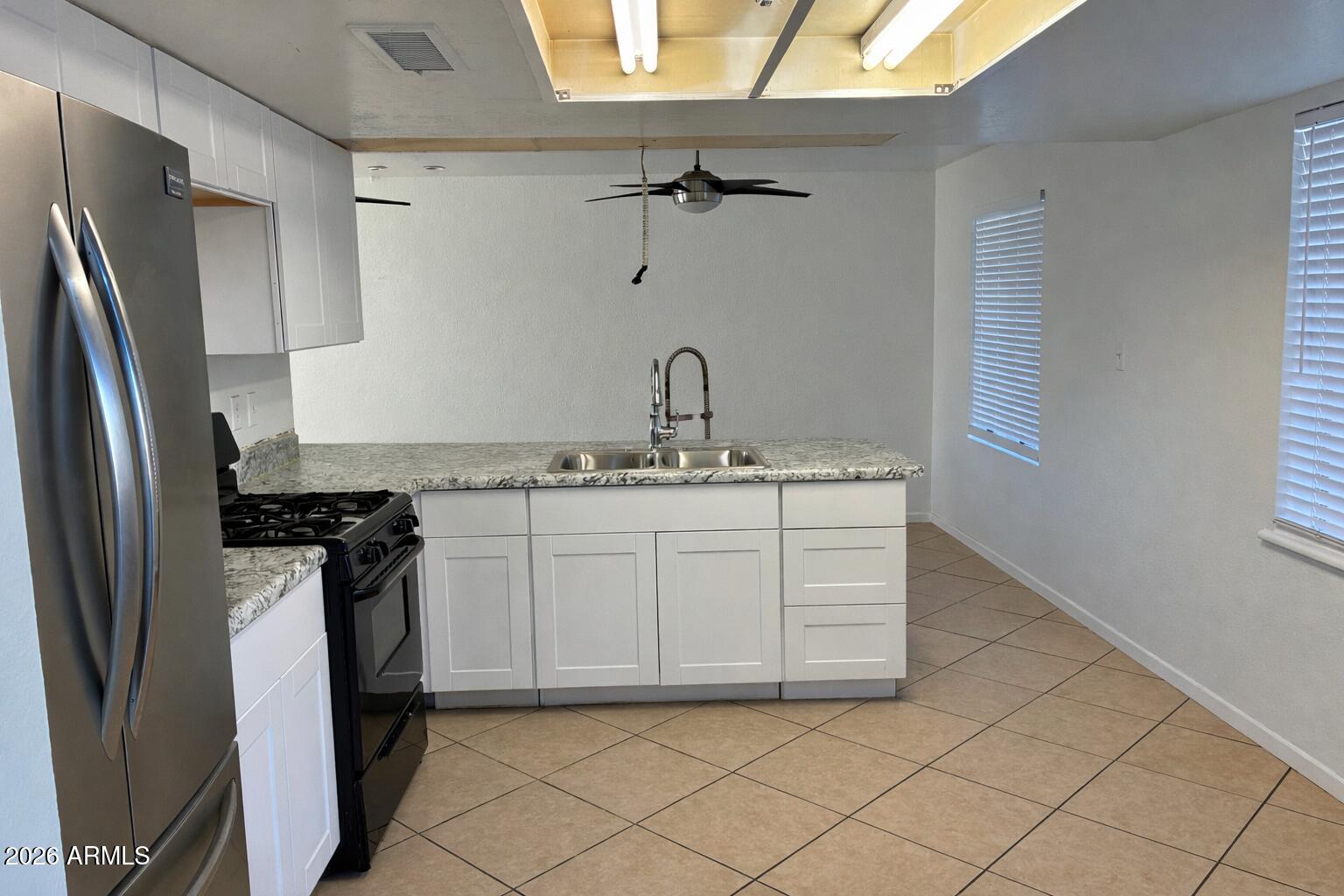 8819 West Roma Avenue Phoenix, AZ 85037 - Photo 4 of 32 ChatGPT Image Jan 19, 2026, 02_02_25 PM