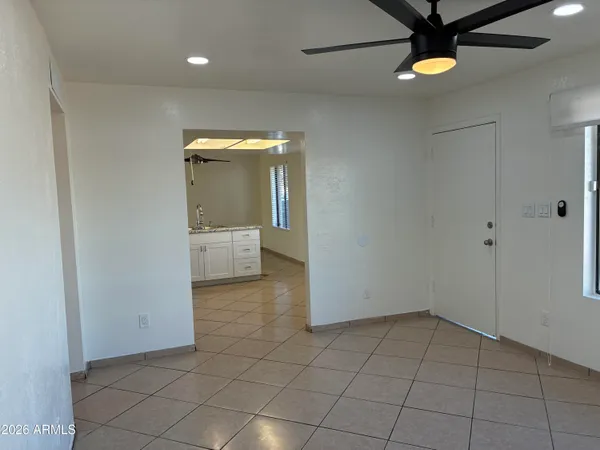 $1,650 | 8819 West Roma Avenue, Phoenix, AZ 85037