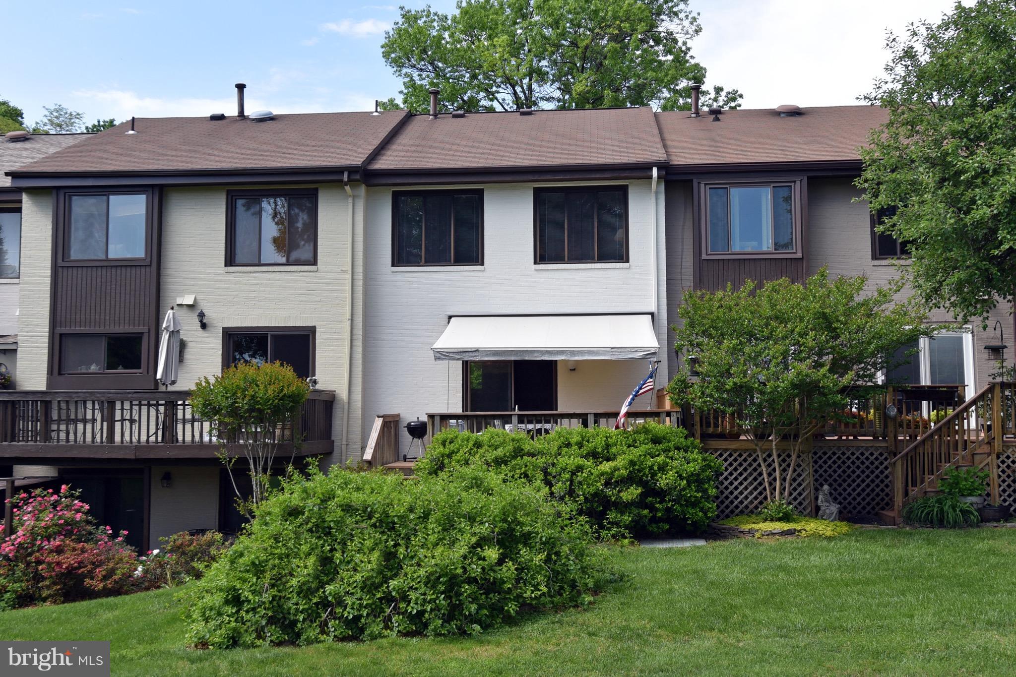 11605 Golf Course Square Reston, VA 20191 - Photo 30 of 30 Exterior (Rear)