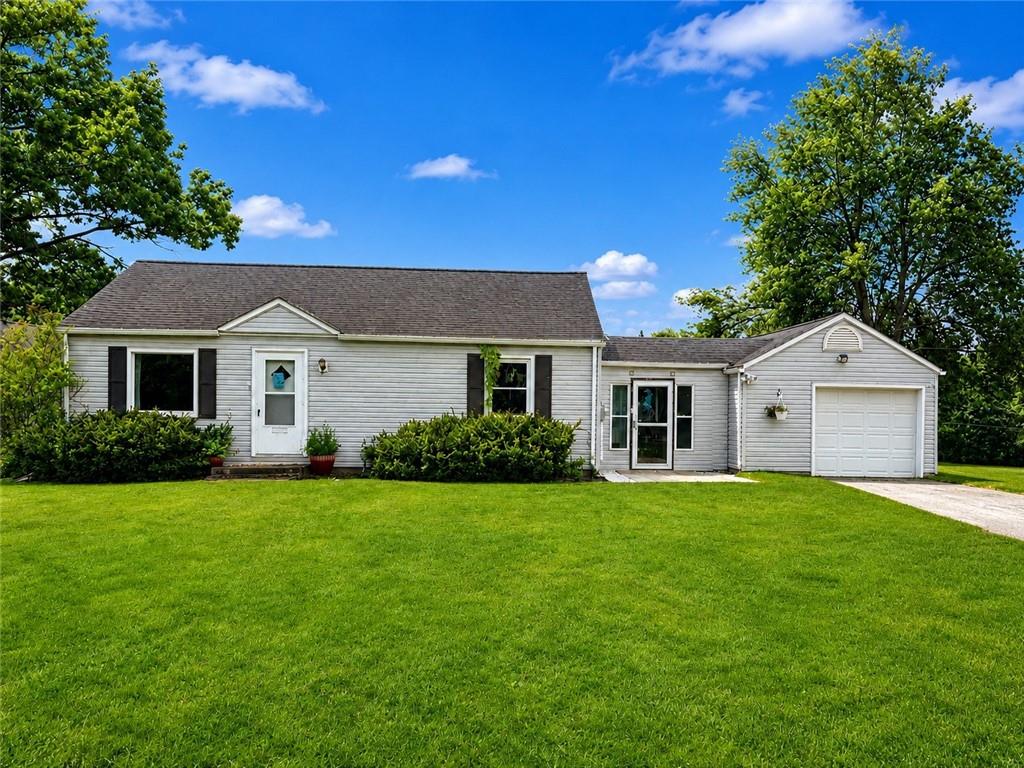 1553 Savannah Road New Castle, PA 16101 - Photo 1 of 21 Gallery Image 1