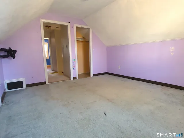 $269,900 | 19 Bancroft Road, Vernon, CT 06066