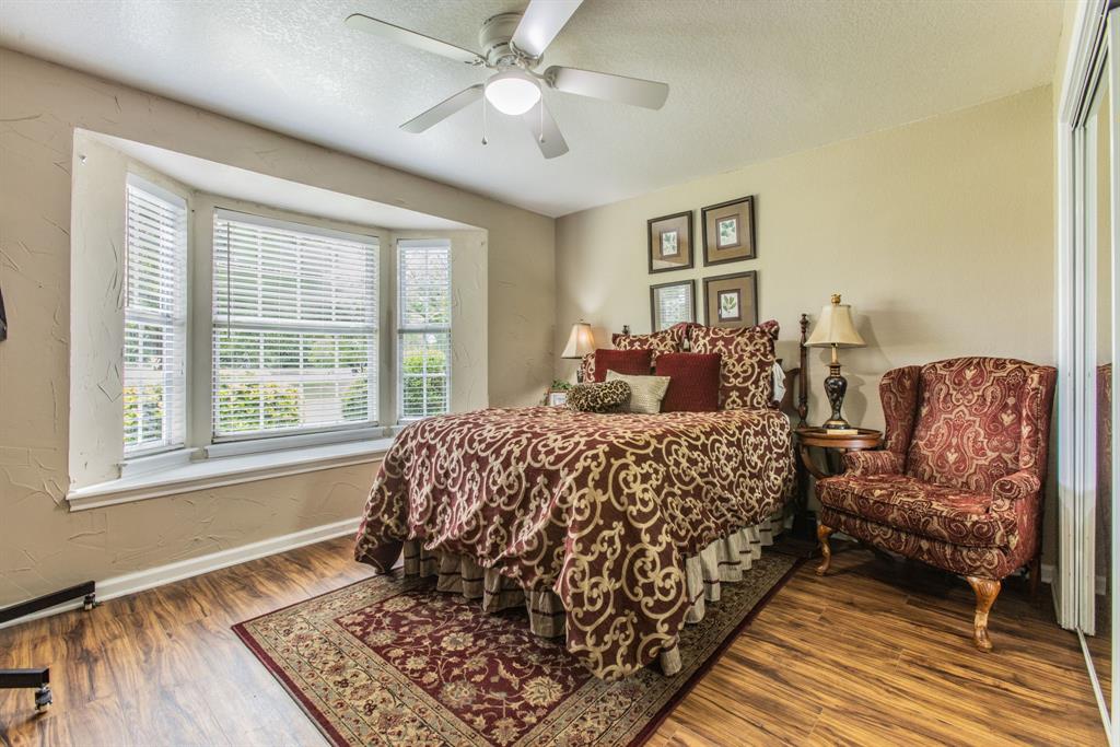 550 Creek Road Lorena, TX 76655 - Photo 13 of 34