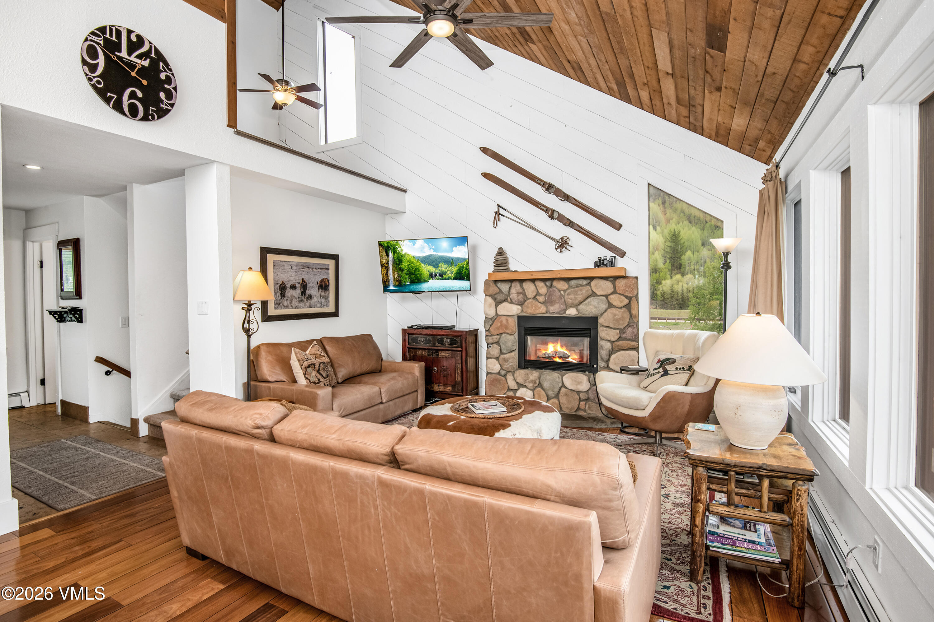 2875 Manns Ranch Road, Unit E1 Vail, CO 81657 - Photo 3 of 39 2875-Manns-Rnch-E-1_08