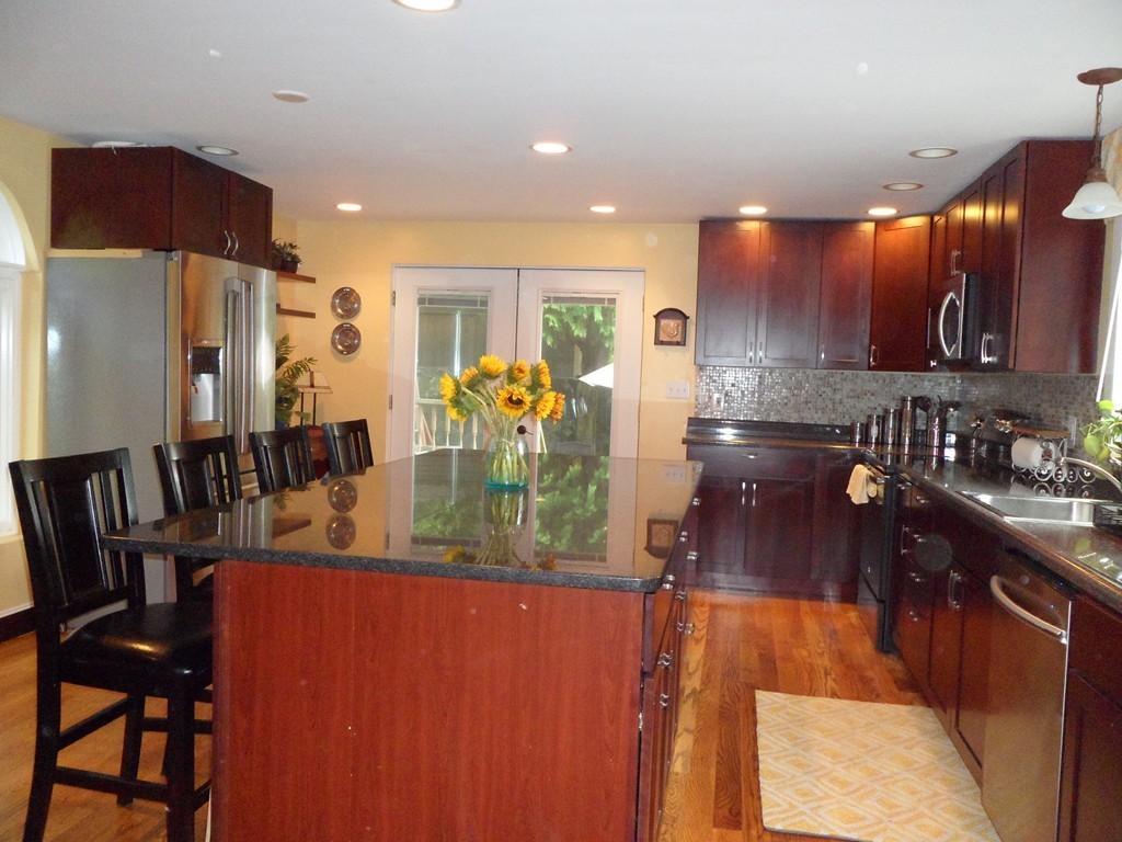 19 Bulfinch Road Lynn, MA 01902 - Photo 3 of 22 Gallery Image 3