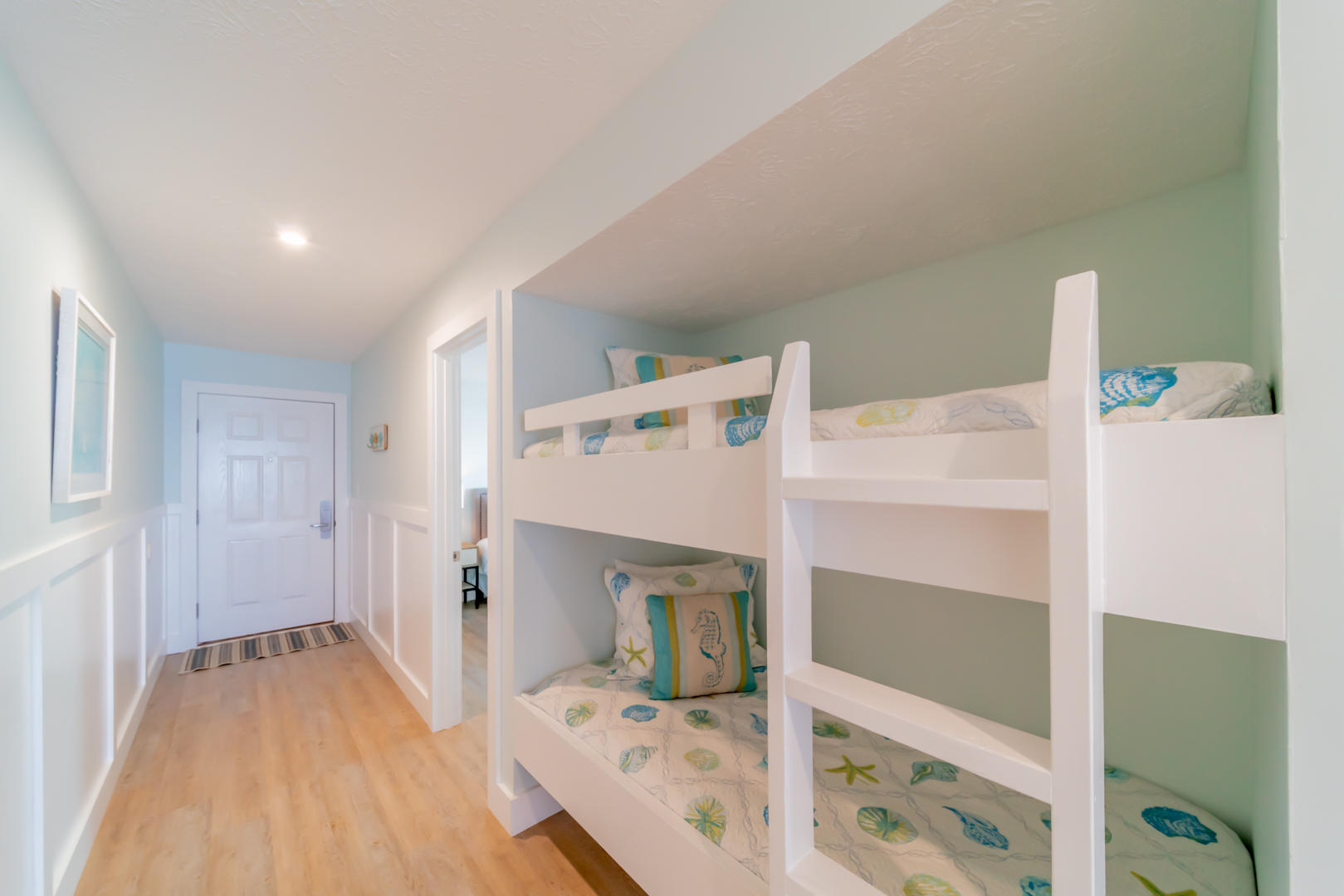 595 Eastern Lake Road, Unit 206 Santa Rosa Beach, FL 32459 - Photo 21 of 33 a bedroom with a bed and a dresser