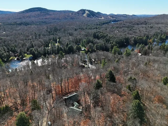 $760,000 | 103 Pawnee Drive, Webb, NY 13420